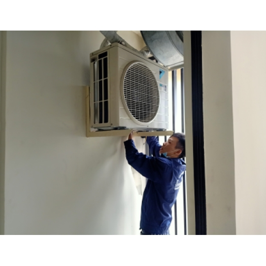 Tháo lắp máy lạnh